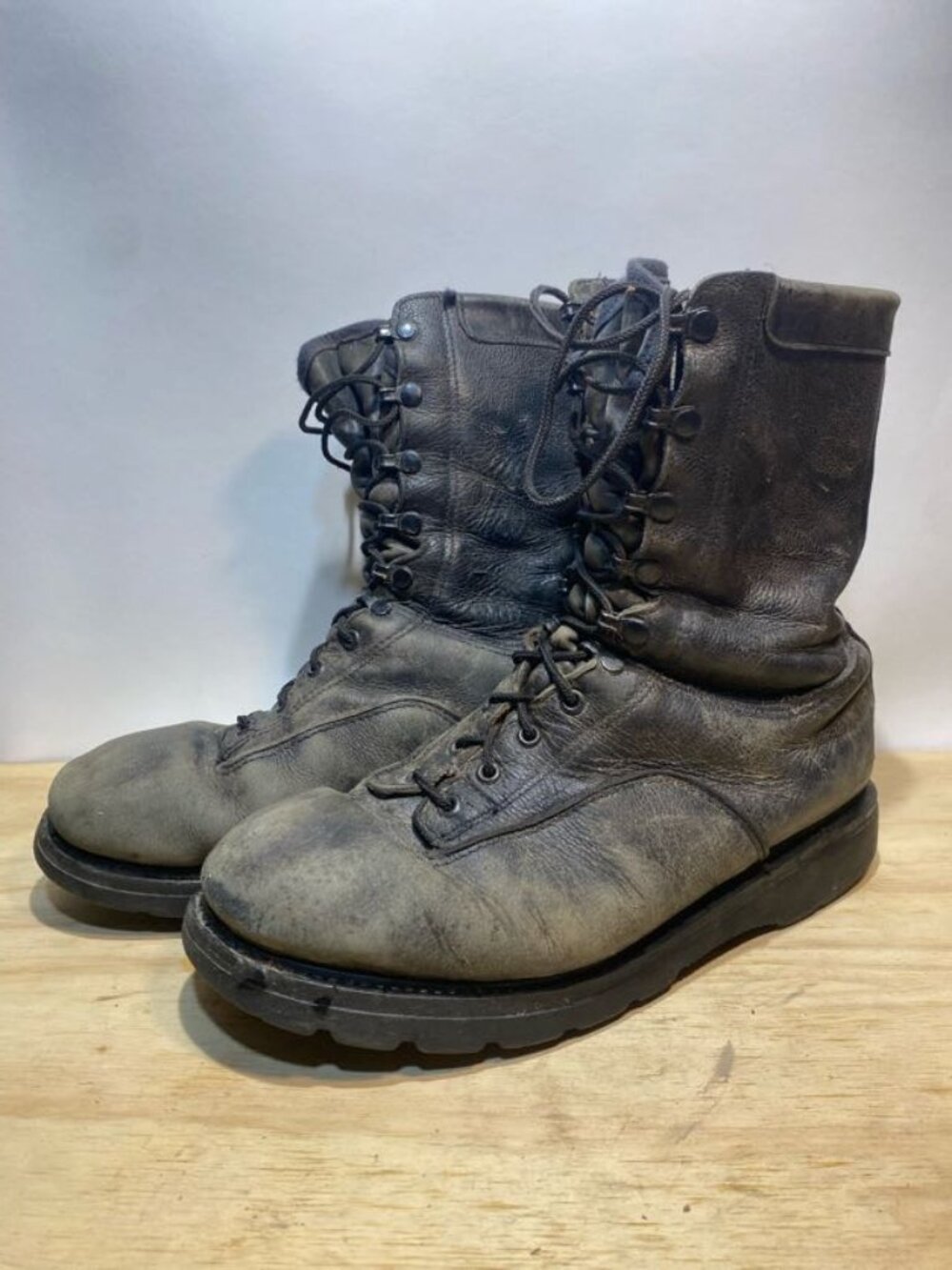 Canadian Army Terra General Purpose Combat Boots Size 280/118 US size 10.5